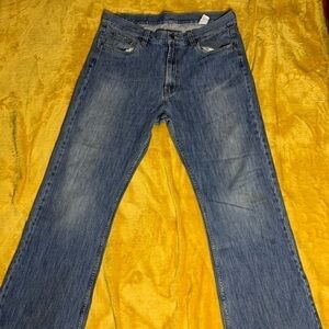 Mens baggy fit jeans by BDG in a 100% cotton denim 36​​​​​​​​​​​​​​​​​​​​​​​